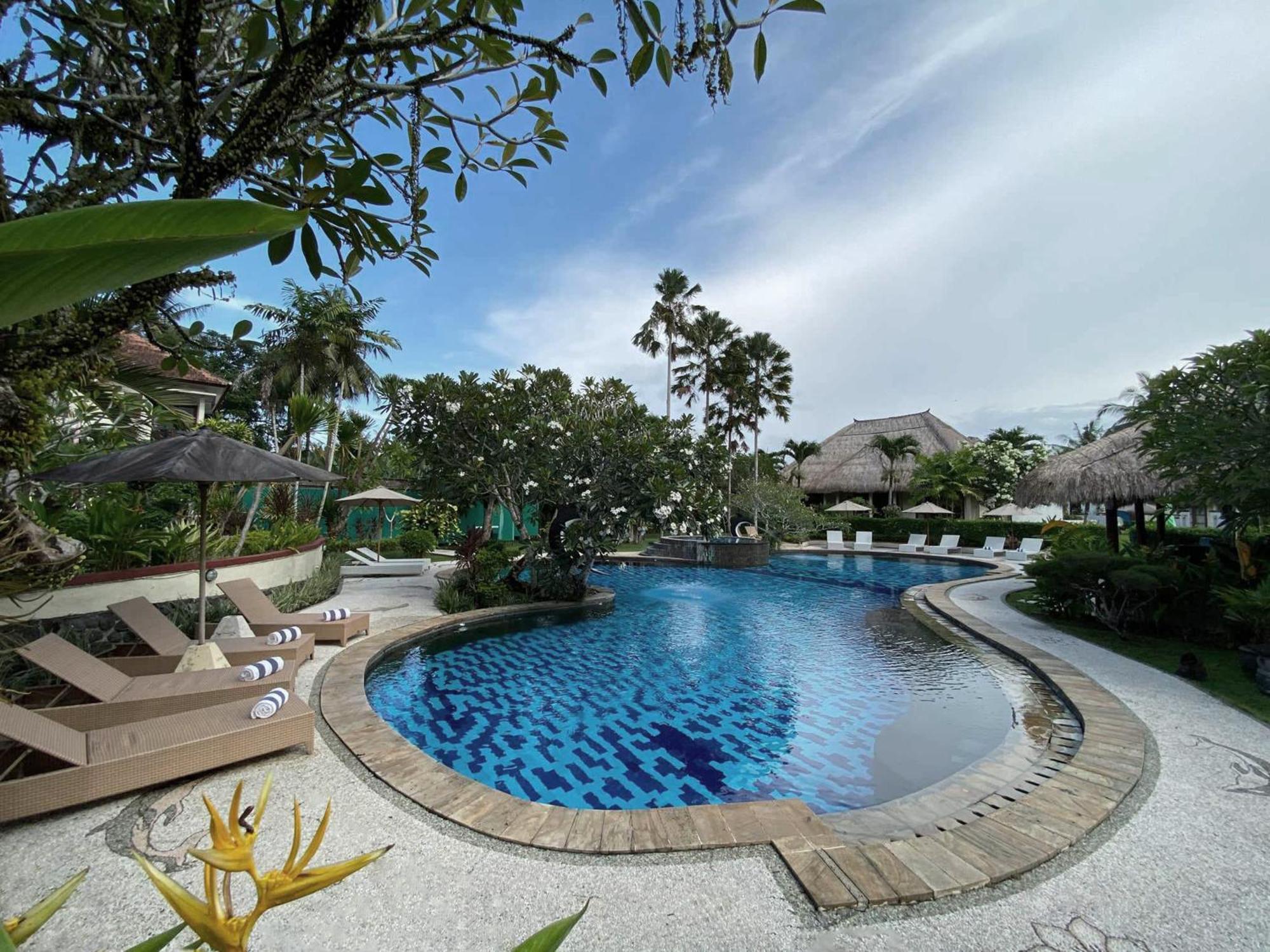 Medewi Bay Retreat Hotell Pulukan Exteriör bild